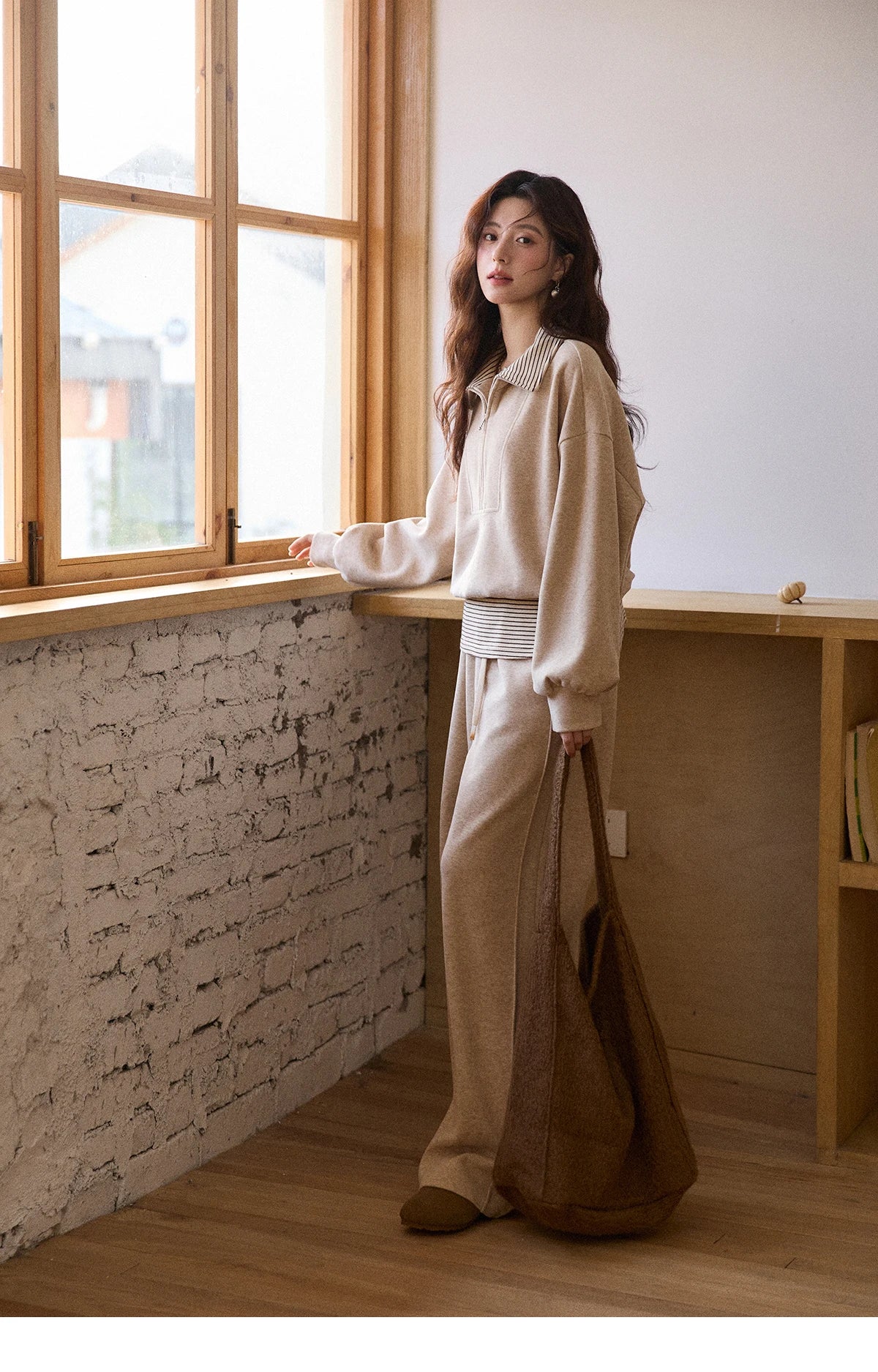 MISHOW Woman Pants Set 2025 Winter Casual Retro Sweatshirt Set Striped Lapel Half-Zip Sweatshirt Wide Leg Pants MXE87T1425