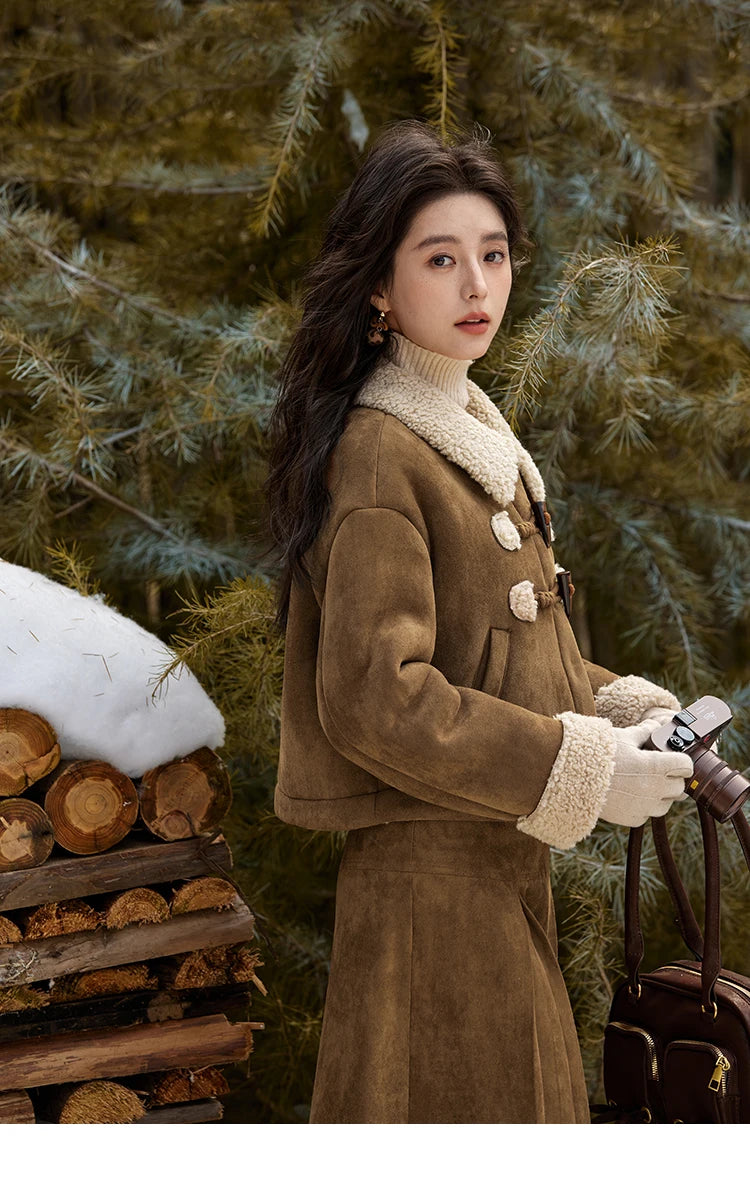 MISHOW Vintage Coats Midi Skirts Separately Brown Suede Plush Jacket Bull Horn Buckle Spliced Design Thick Warm Top MXD36W0500