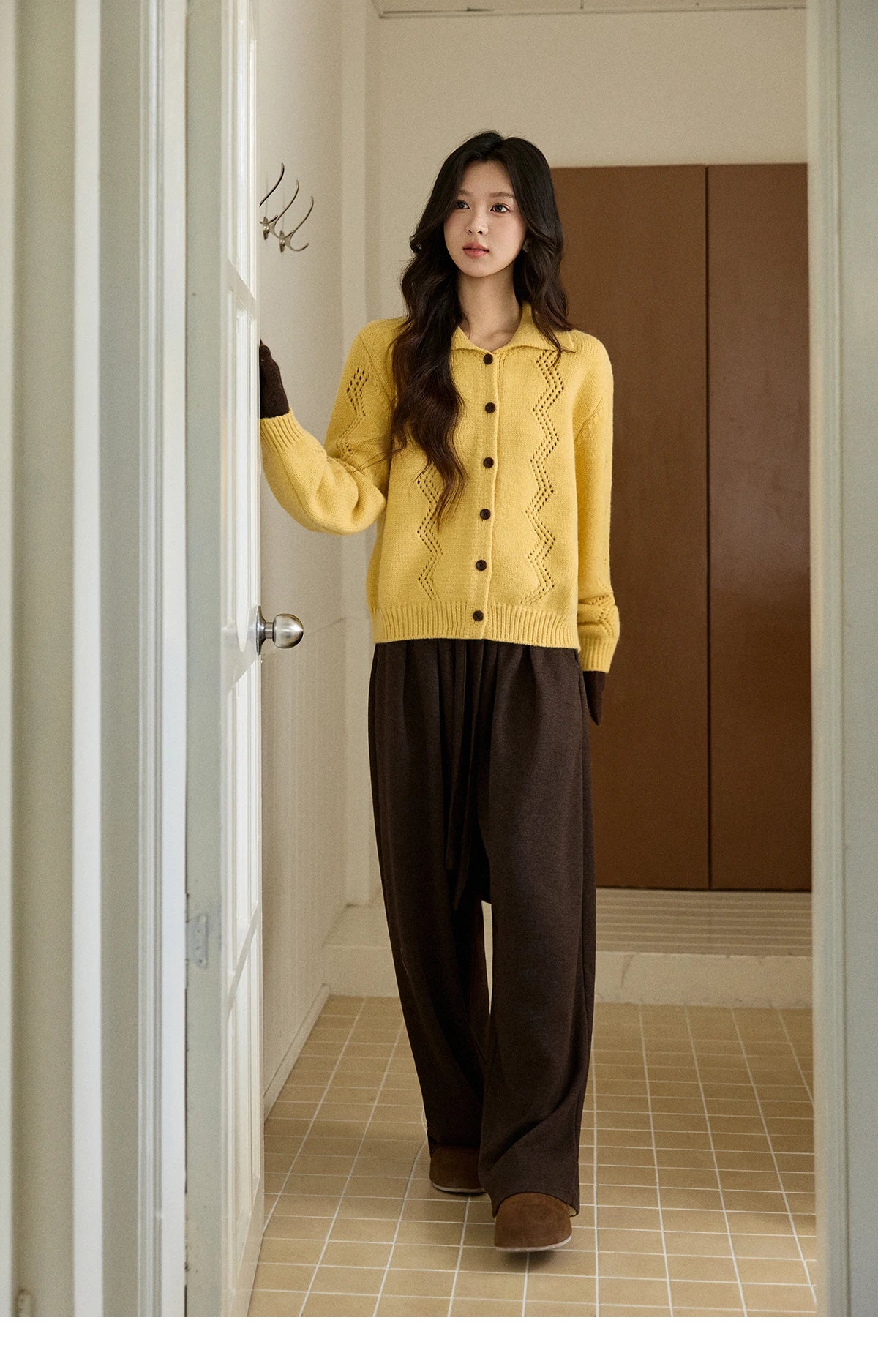 MISHOW Women's Hollow Pattern Knitted Cardigan 2025 Winter Yellow Lapel Single Breasted Sweater Loose Pullover Tops MXE94Z2961