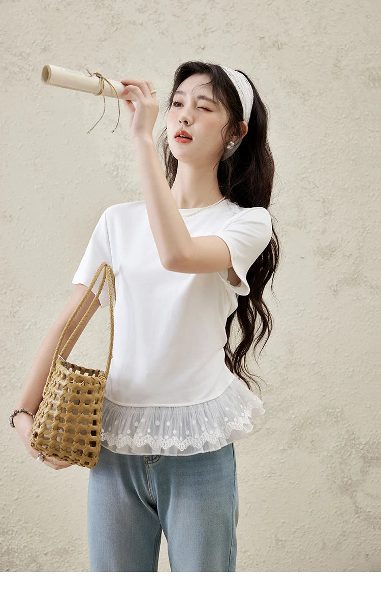MISHOW Lace Hem Splicing T-shirt for Women Spring/summer 2025 Round Neck Versatile Top Streetwear Solid Casual Tees MXE31T0528