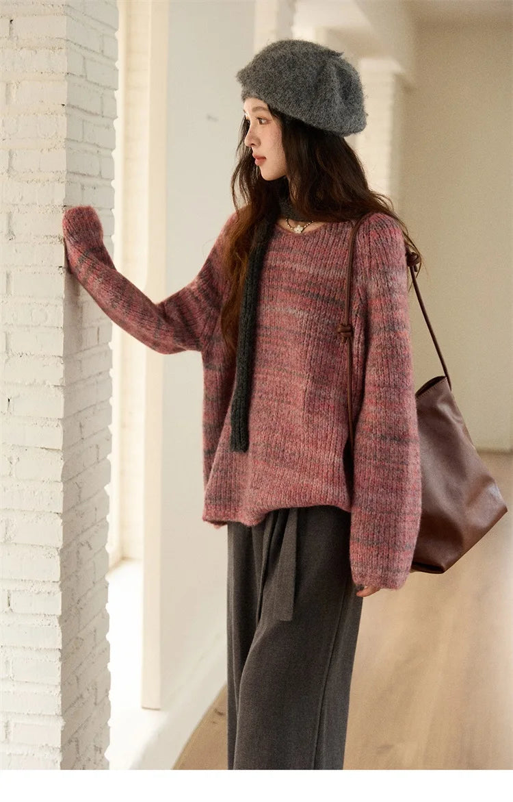 MISHOW Women's Blue Sweater 2025 Winter Fashion Loose Crew Neck Long Sleeve Pullover Pullovers Soft Versatile Top MXE86Z2733