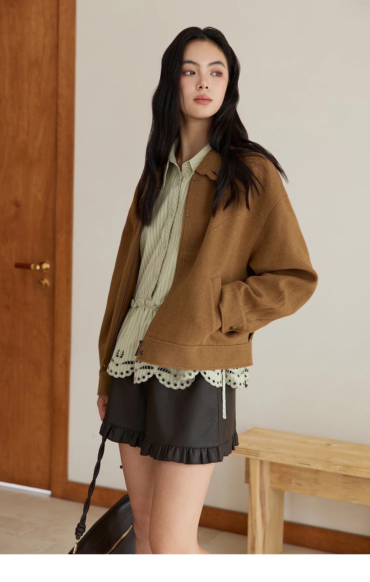 MISHOW Brown Woolen Coat for Women 2025 Winter Hollow Out Embroidery Turn Down Collar Retro Short Loose Casual Coat MXE49W0856