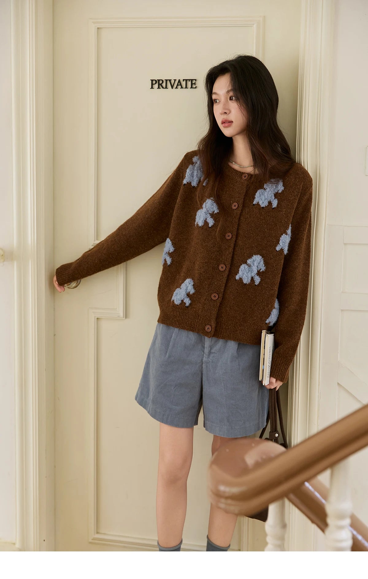 MISHOW Lamb Jacquard Knit Cardigan Women 2025 Autumn New Lambskin Round Neck Single-breasted Commuting Loose Sweater MXE48Z2571