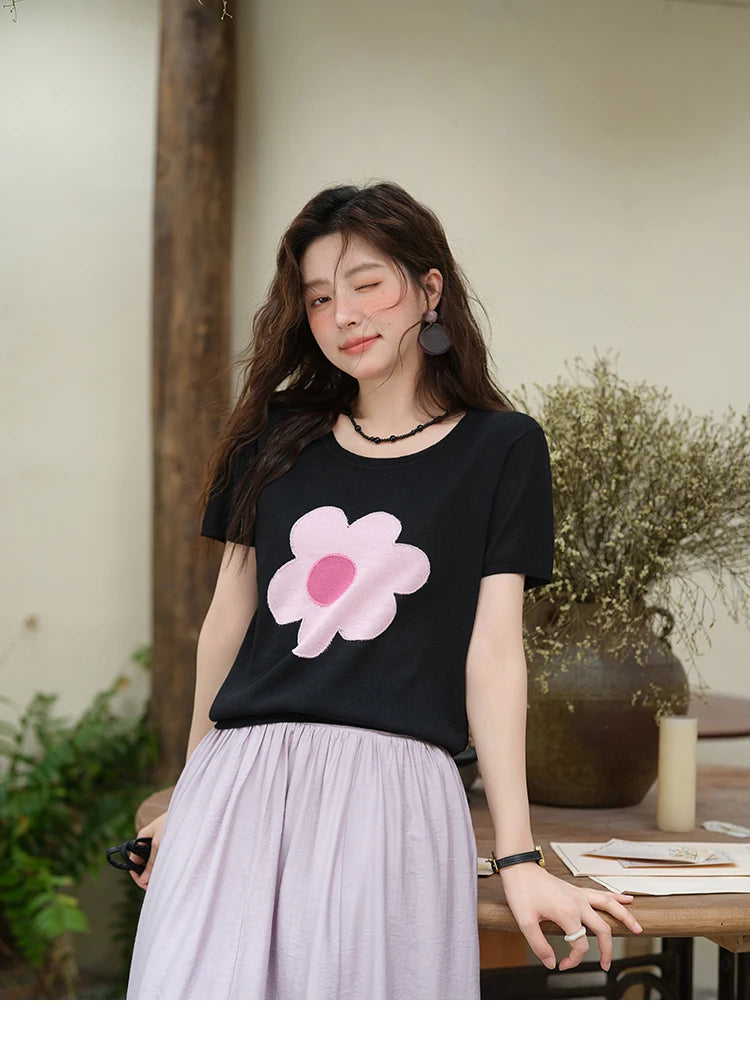 MISHOW Contrast Color Flower Knitted T-shirts for women 2025 Summer New Round Neck Top Women's Clothing Commute Tee MXE39Z1311