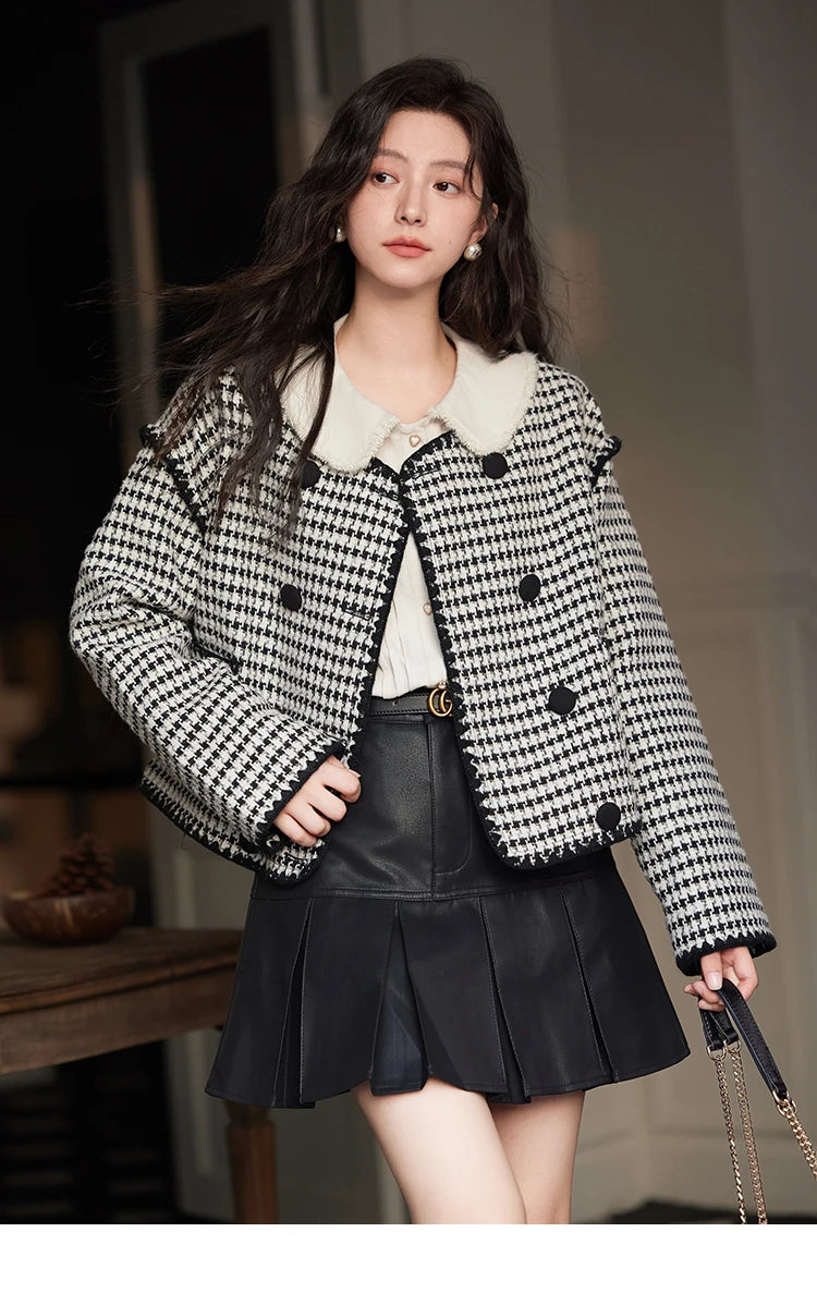 MISHOW Plaid Tweed Jacket Women Red Double Breasted Long Sleeve Tops 2024 Winter French Elegant Design Short Coat MXD56W0631