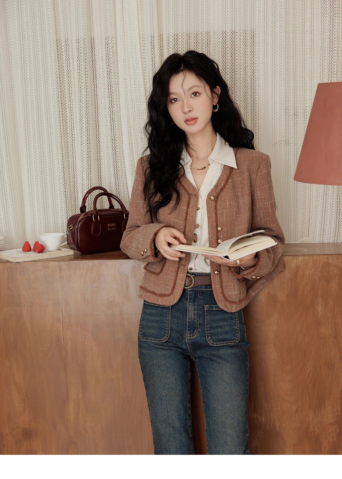 MISHOW Women's Long Sleeved Shirt 2024 Autumn French Minimalist Lapel V Neck Commuter Shirt Retro Button Office Lady MXD43C0306