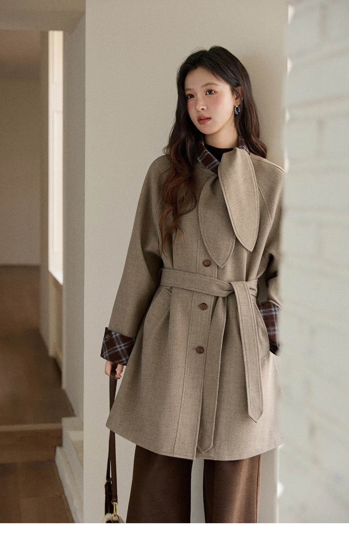 MISHOW Retro British Plaid Patchwork Woolen Coat Winter 2025 Rabbit Ear Tie Collar Waist Cinching Belt Woolen Coats MXE90W0924