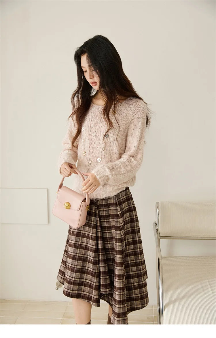 MISHOW Scoop Neck Loose Sweater 2025 Autumn Raglan Sleeve Casual Knitted Top Hollow-out Wool Blend Soft Warm Sweaters MXE46Z2565