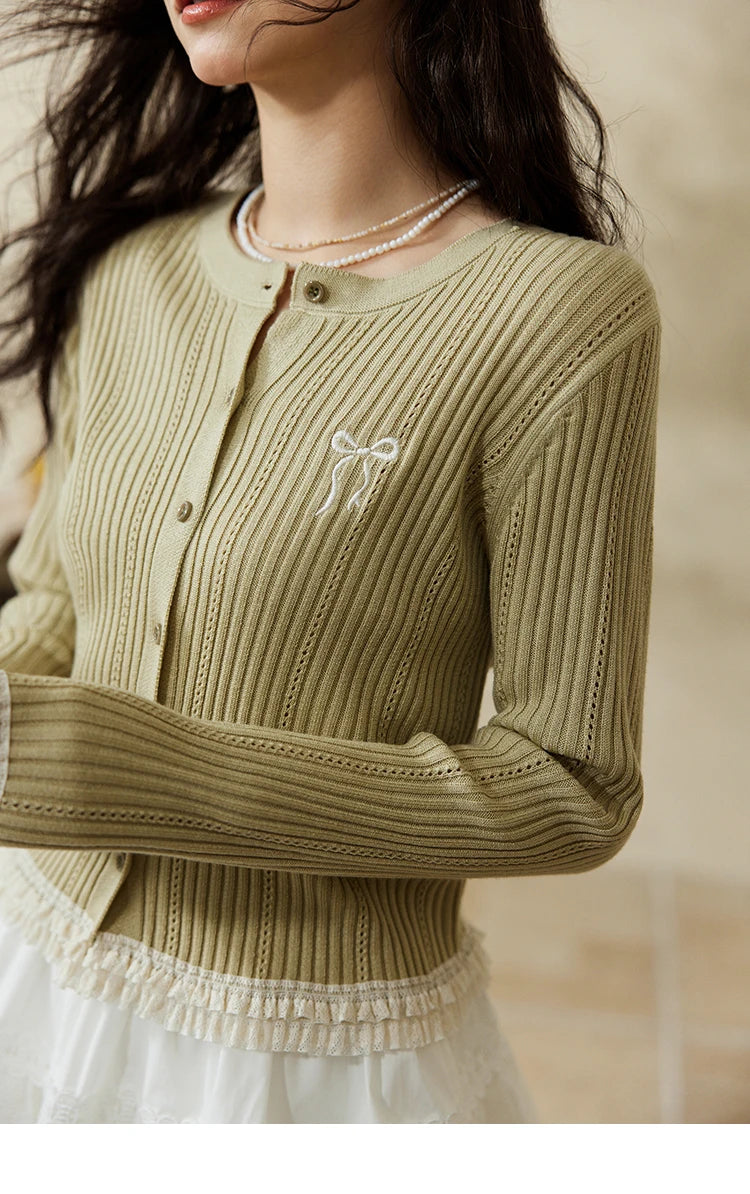 MISHOW Macaron Knitted Tops 2025 Spring Hollow Hook Flower Lace Splicing Tops Bow Embroidery O-neck Long Sleeve Tees MXE16Z1211