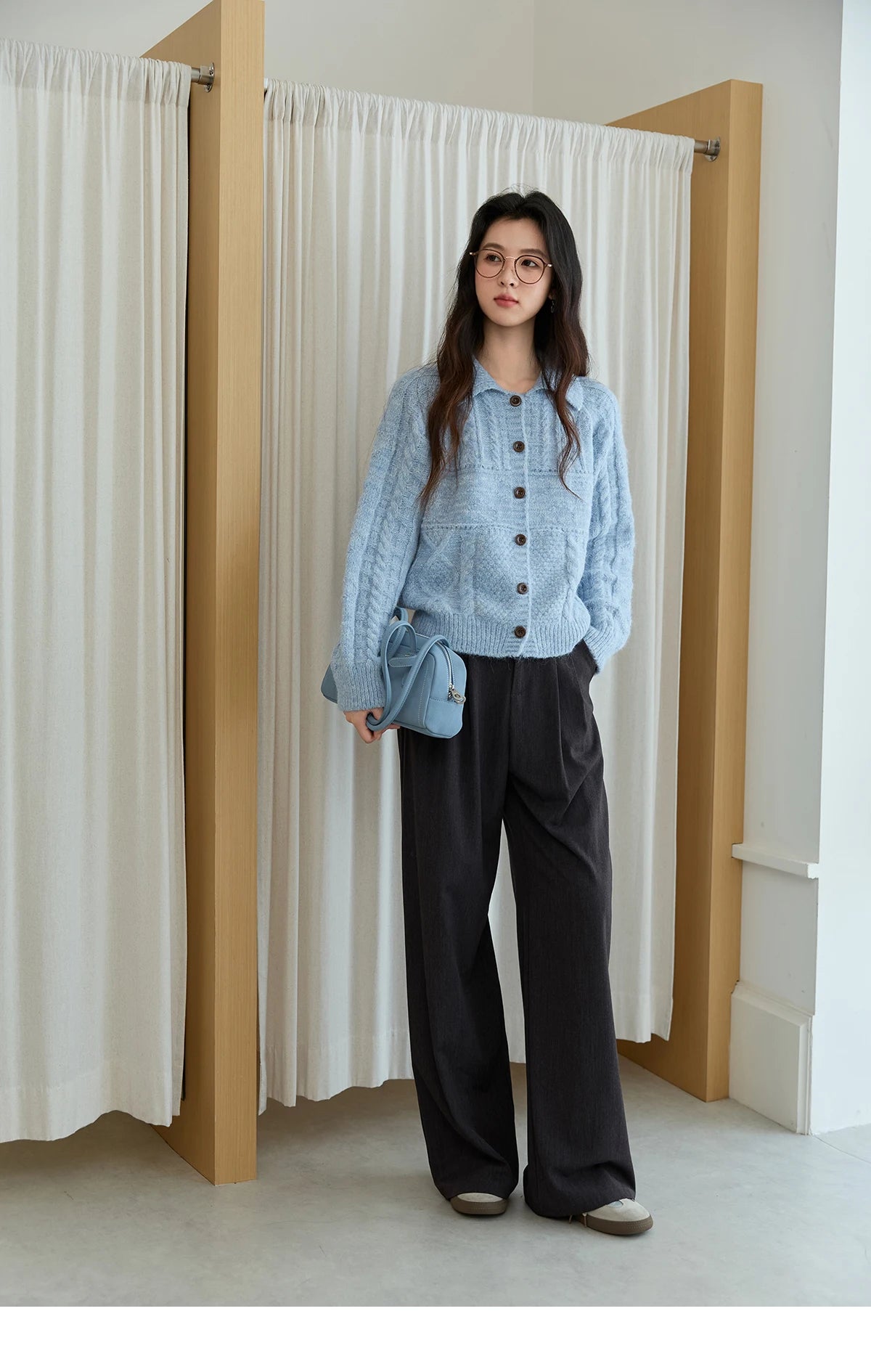 MISHOW Knitted Cardigan Women 2025 Autumn Winter Simple Turn-down Collar Loose Comfortable Single-breasted Sweater MXE48Z2611