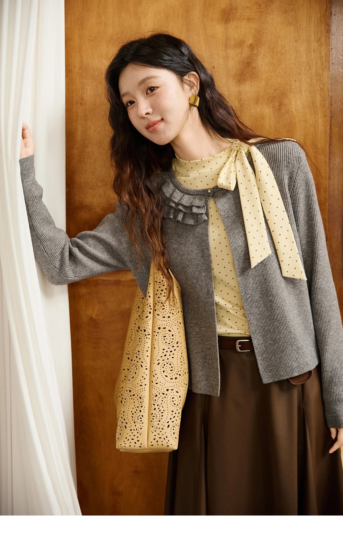 MISHOW Gray Knitted Cardigan Women 2025 Autumn Winter New Ruffled Collar Floral Yarn Striped Loose Lazy Casual Tops MXE45Z1378