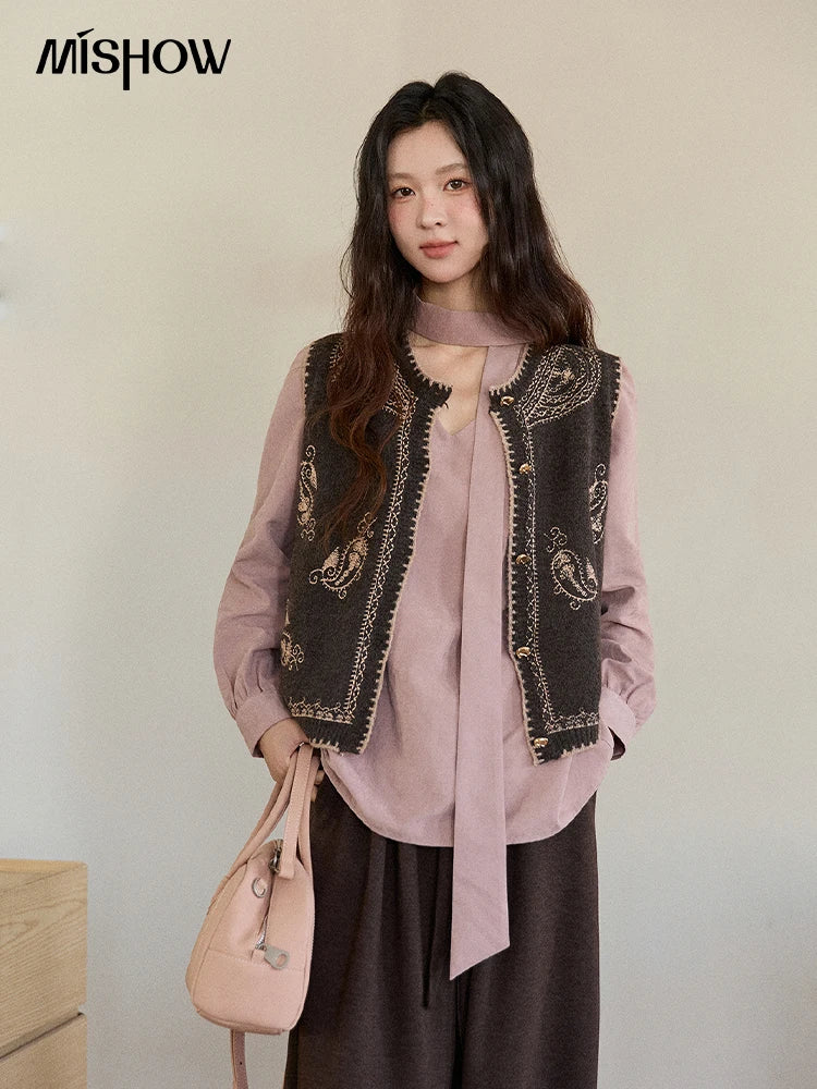 MISHOW Patterned Embroidered Vest for Women 2025 Retro Crew Neck Sleeveless Knitted Vest Commute Women's Winter Vest MXE86Z2745