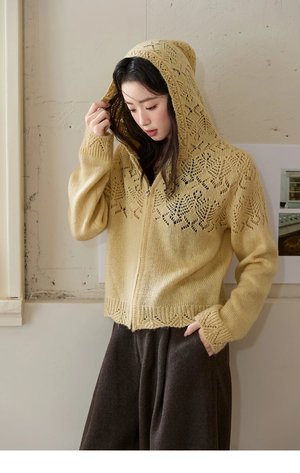 MISHOW Yellow Hollow Out Cardigan Women 2025 Autumn Winter New Hooded Zipper Sweater Loose Casual Bottoming Tops MXE46Z2584