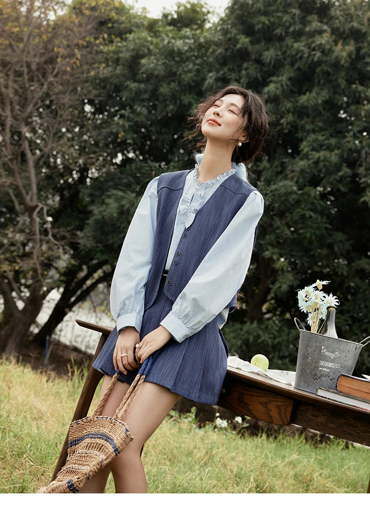 MISHOW Women's V-neck Vest Coat Pleated Skirt Set Spring 2025 Symmetric Fake Pocket Coat A-line Skirts (No with Belt) MXE31T0505