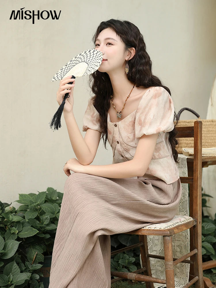 MISHOW Women's Contrast Halo Printing Blouses 2024 Summer French Retro Square Tops Female Puff Sleeve Button Blouse MXD30X1562