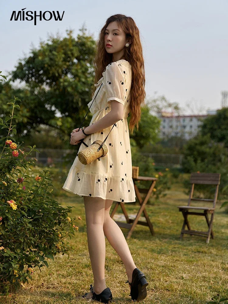 MISHOW Women's French Floral Dress 2025 Summer High Waist Puff Sleeve V-Neck Rufflle A-line Sweet Knee-Length Dresses MXC21L1282