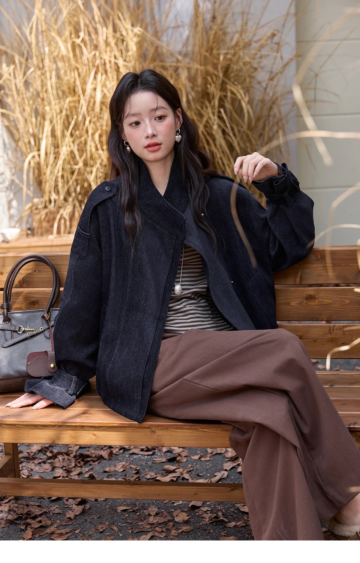 MISHOW Navy Blue Short Jacket for Women 2025 Autumn Winter Safari Style Stand Collar Epaulette Design Cuff Jacket MXE49W0901