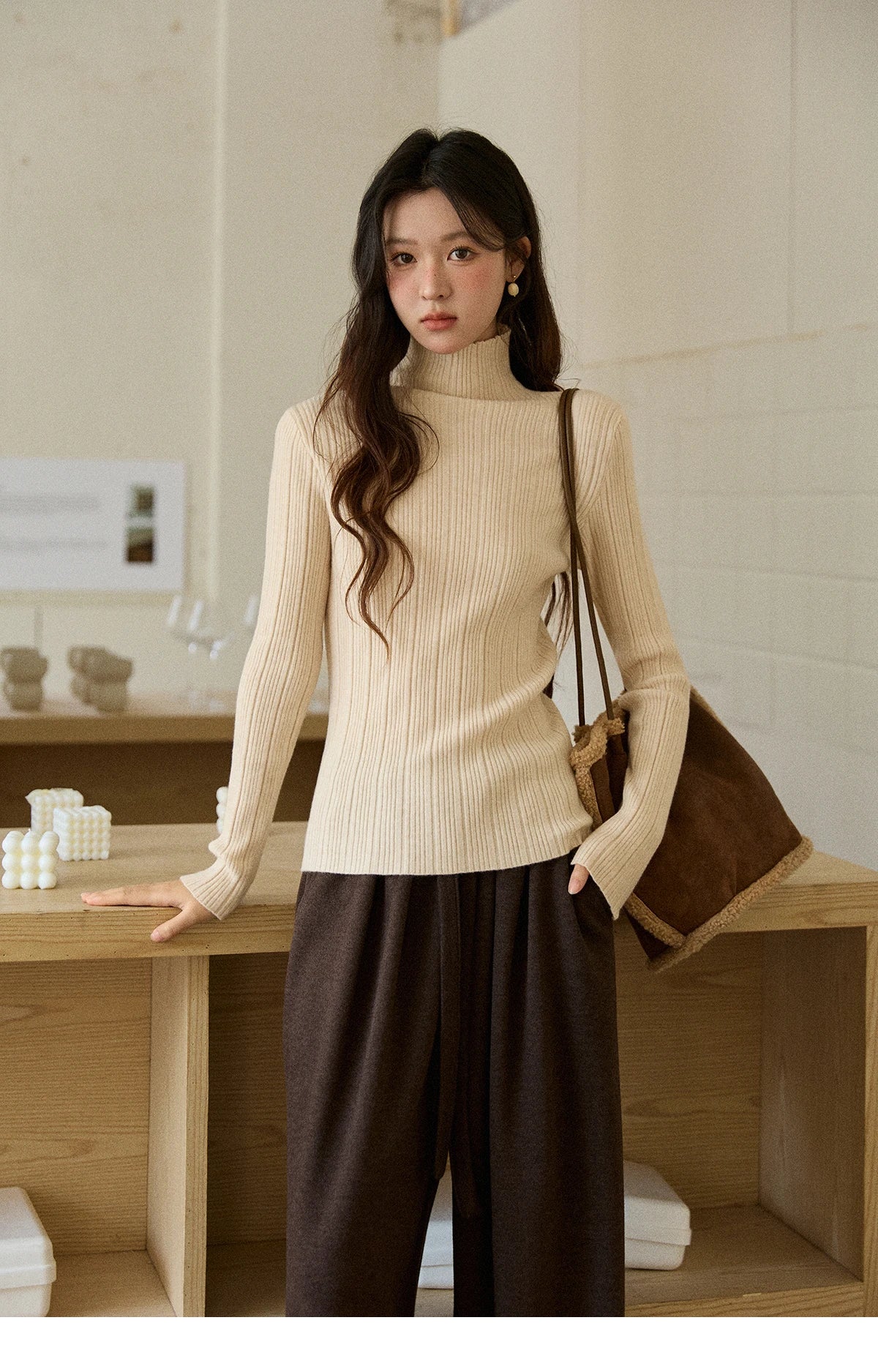 MISHOW Corduroy Straight Leg Pants for Women 2025 Winter Silver Fox Velvet Commuter Trousers Solid Casual Warm Pants MXE91K1125