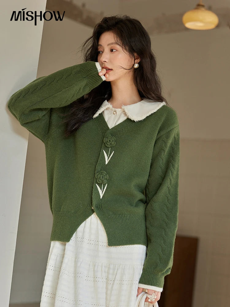 MISHOW Cardigan V-neck Women Three-Dimensional Flowers 2024 Fall Gentle Soft Knitted Sweaters Women Short Tops MXD36Z0894