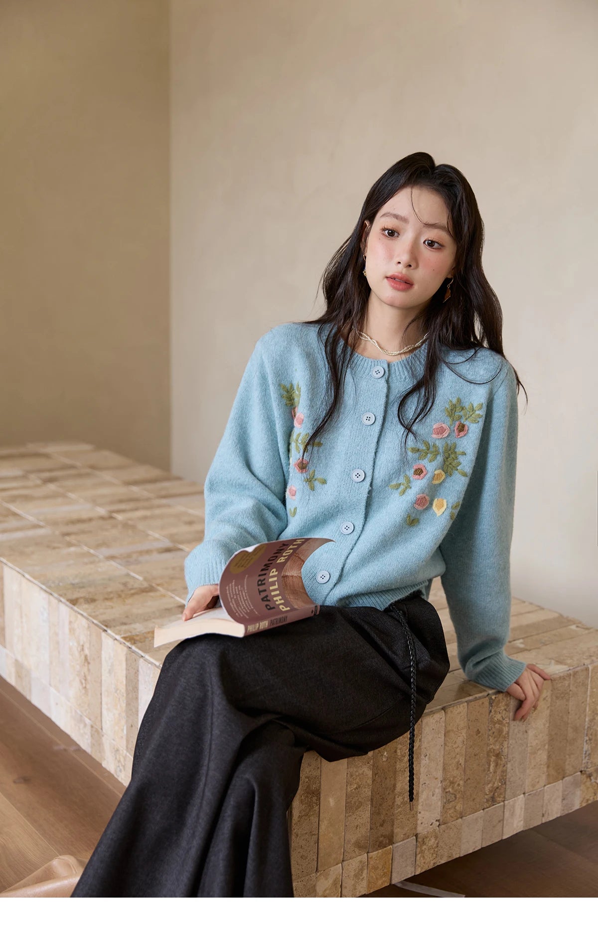MISHOW Blue Floral Embroidered Cardigan for Women 2025 Autumn Winter New Loose Crew Neck Long Sleeves Sweater Wool MXE51Z2695