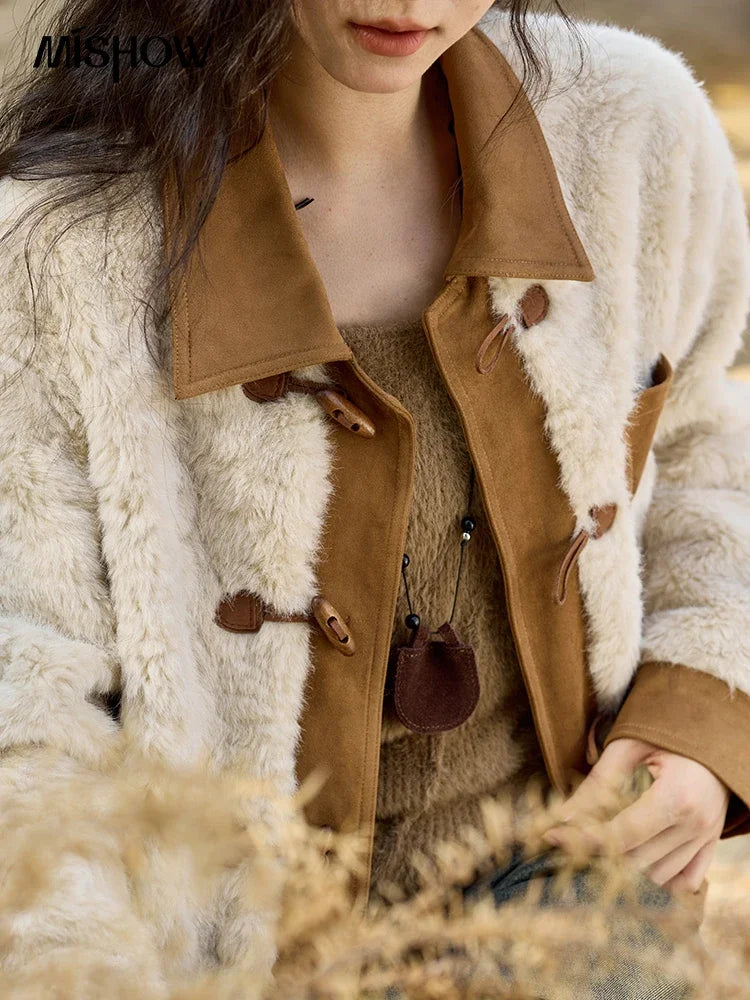 MISHOW Lamb Wool Short Jacket Women Ox Horn Button 2024 Fall Winter New Fashion Warm Loose Splicing Suede Top MXD36W0504