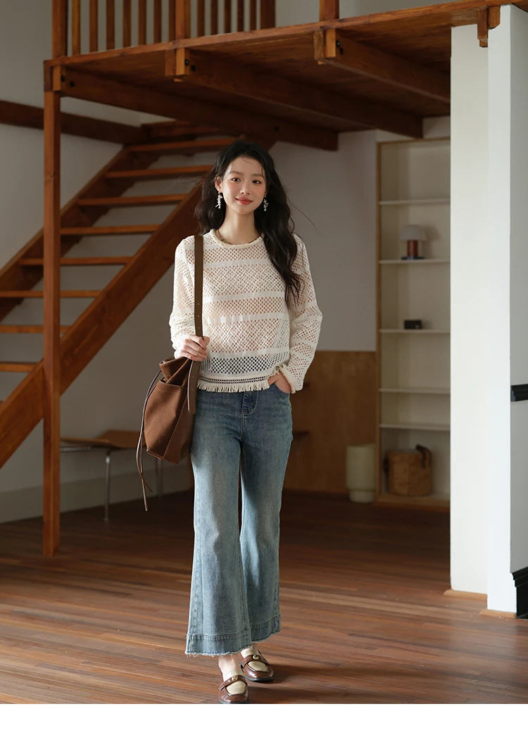 MISHOW Bohemian Lace Hollow Top for Women 2025 Autumn Hem Tassel Lace Breathable Top Beige White Casual Knitted Tops MXE41X2466