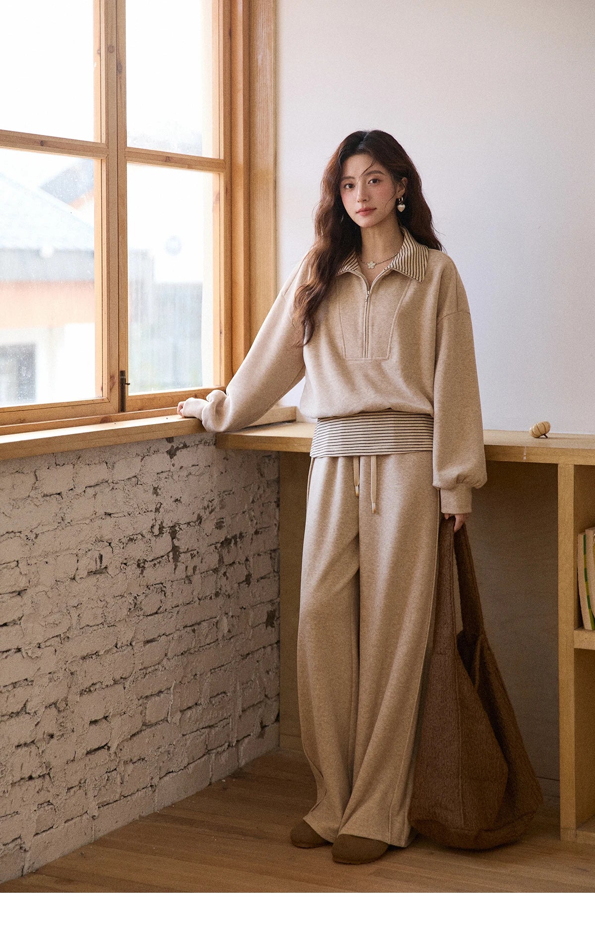 MISHOW Woman Pants Set 2025 Winter Casual Retro Sweatshirt Set Striped Lapel Half-Zip Sweatshirt Wide Leg Pants MXE87T1425