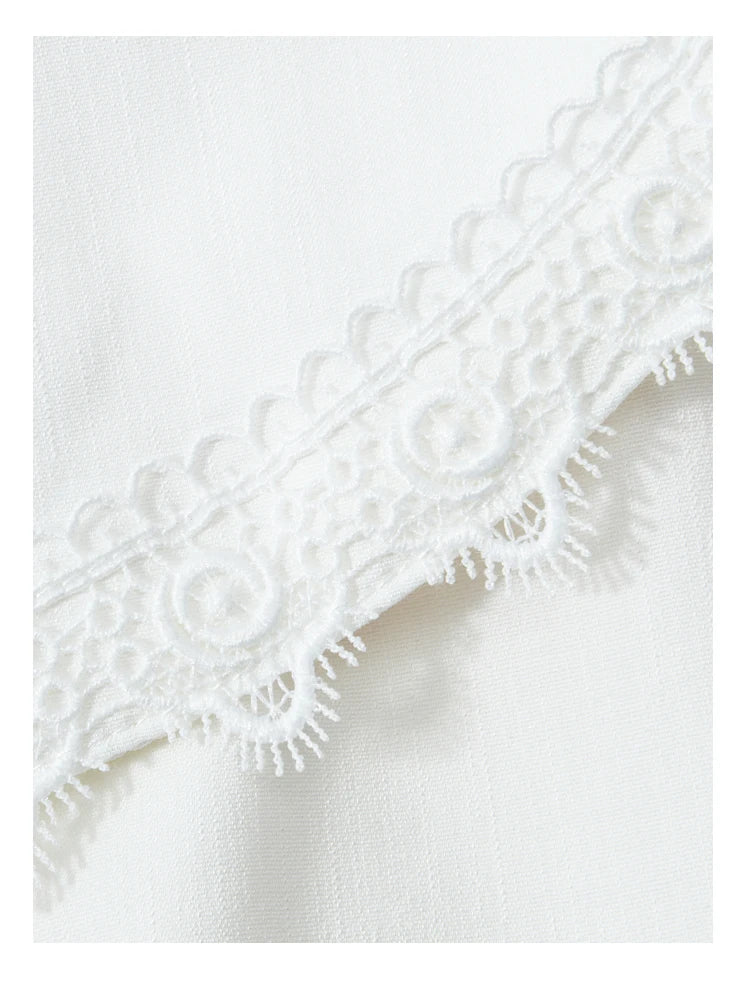 MISHOW Korean Doll Neck Shirt 2024 Spring Lace Patchwork Bubble Sleeve Elastic Hem Double Breasted Solid Short Tops MXD12C0164