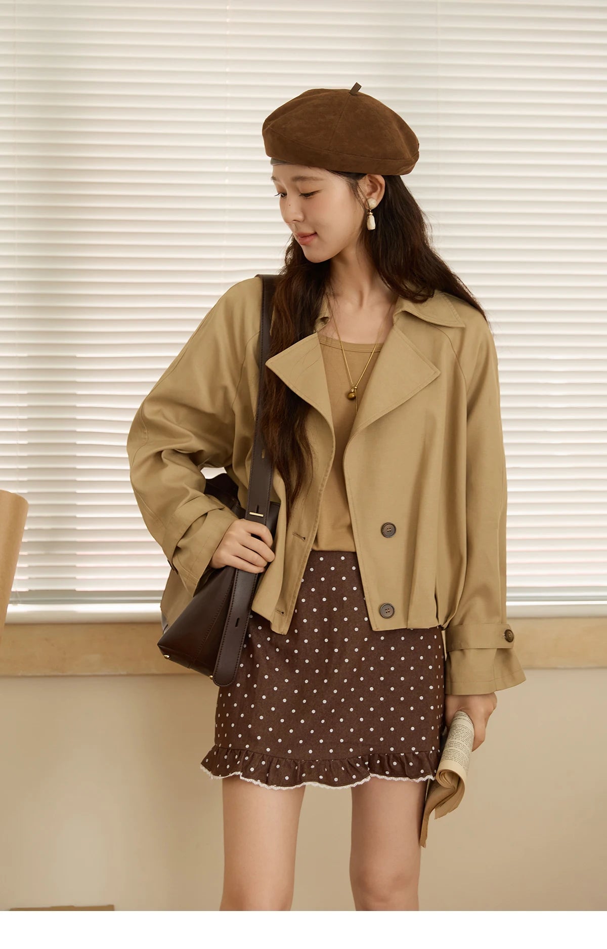 MISHOW Cotton Trench for Women 2025 Autumn Khaki Handmade Pleated Short Jacket Lapel Two Buttons Trench Office Lady MXE43W0804