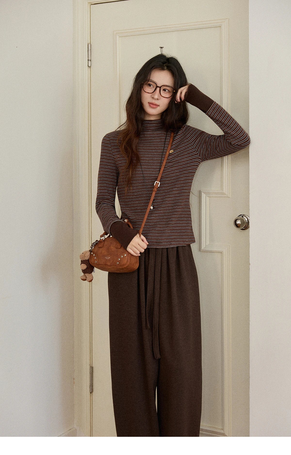 MISHOW Brown Wide-leg Pants for Women2025 Winter Thickened Warm Drawstring Waistband Retro Casual Trousers Woman MXE87K1126