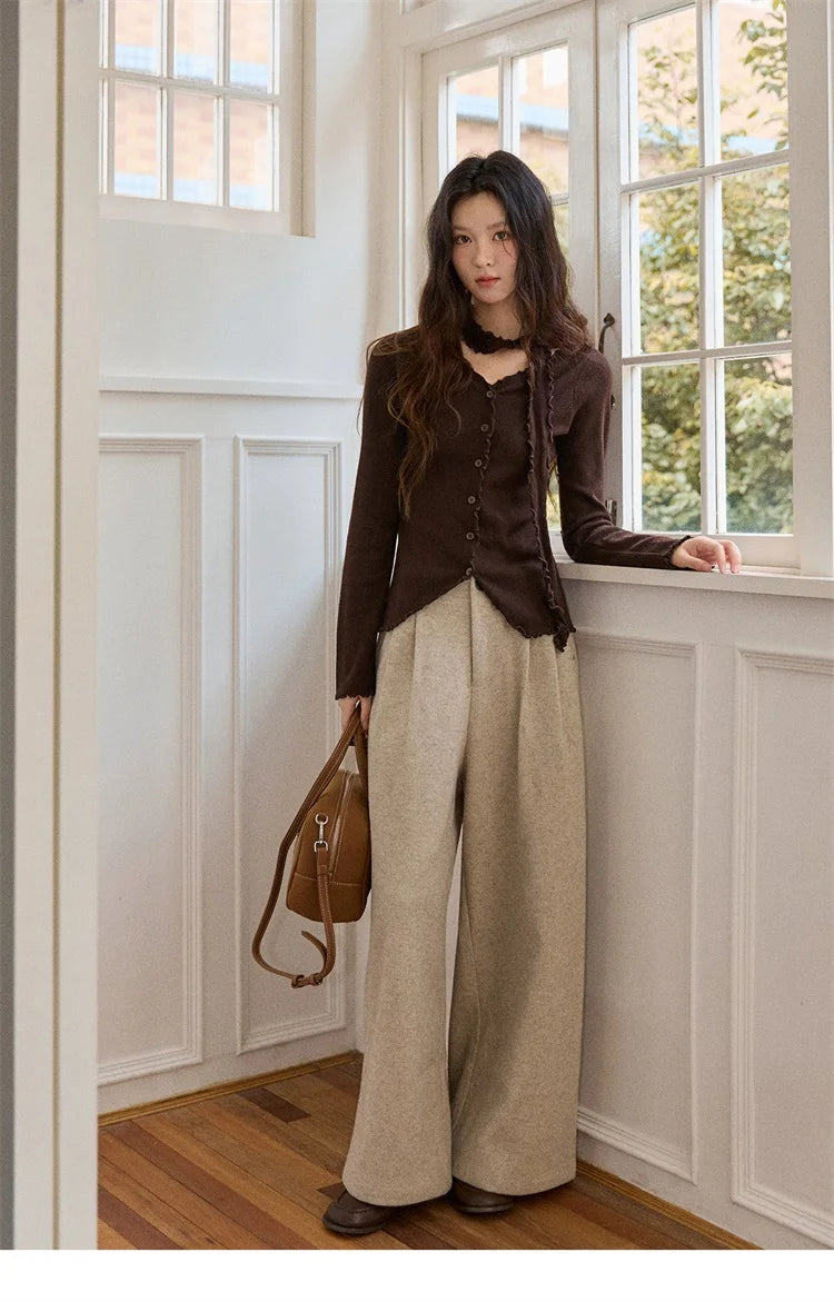 MISHOW  Women's Winter Pants 2025 Retro Trousers with Three-dimensional Pleats Pants Pocket Decoration Wide Leg Pants MXE90K1129