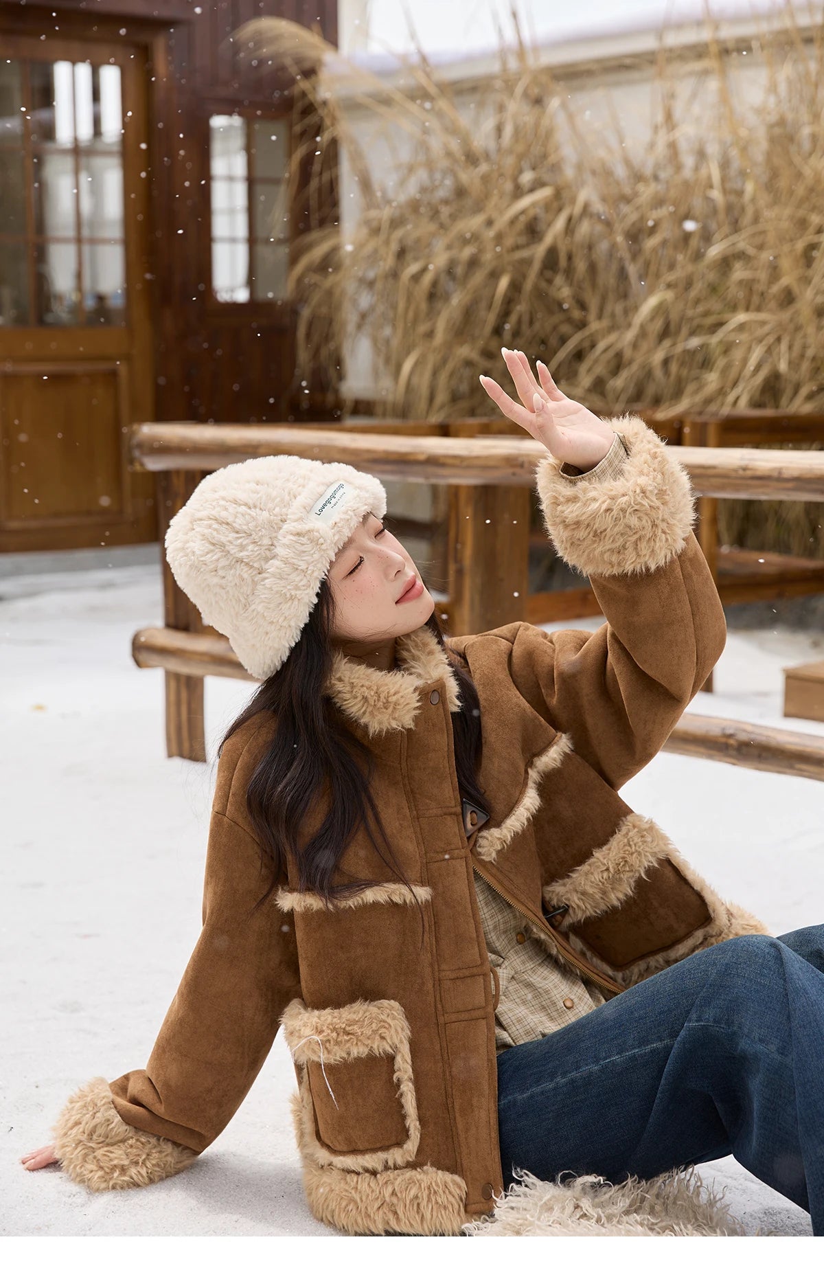 MISHOW Khaki Suede Jacket for Women 2025 Winter New Retro Stand Collar Zippered Jacket Pockets Long Sleeves Top MXE88W0886