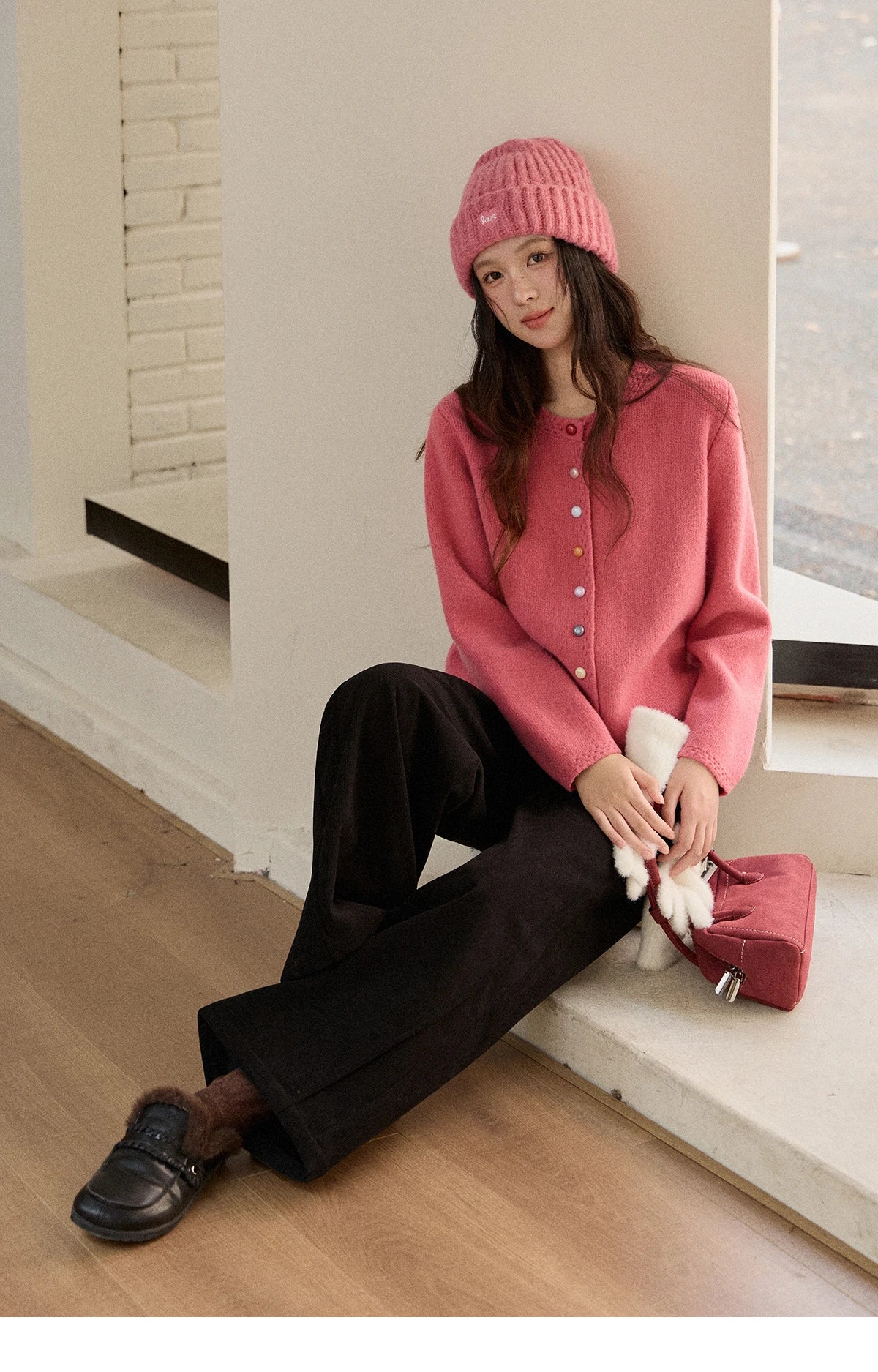 MISHOW Women's Cardigan 2025 Slim Fit Hollow Out Round Neck Rainbow Button Sweater French Style Solid Warm Knitwear MXE90Z2796