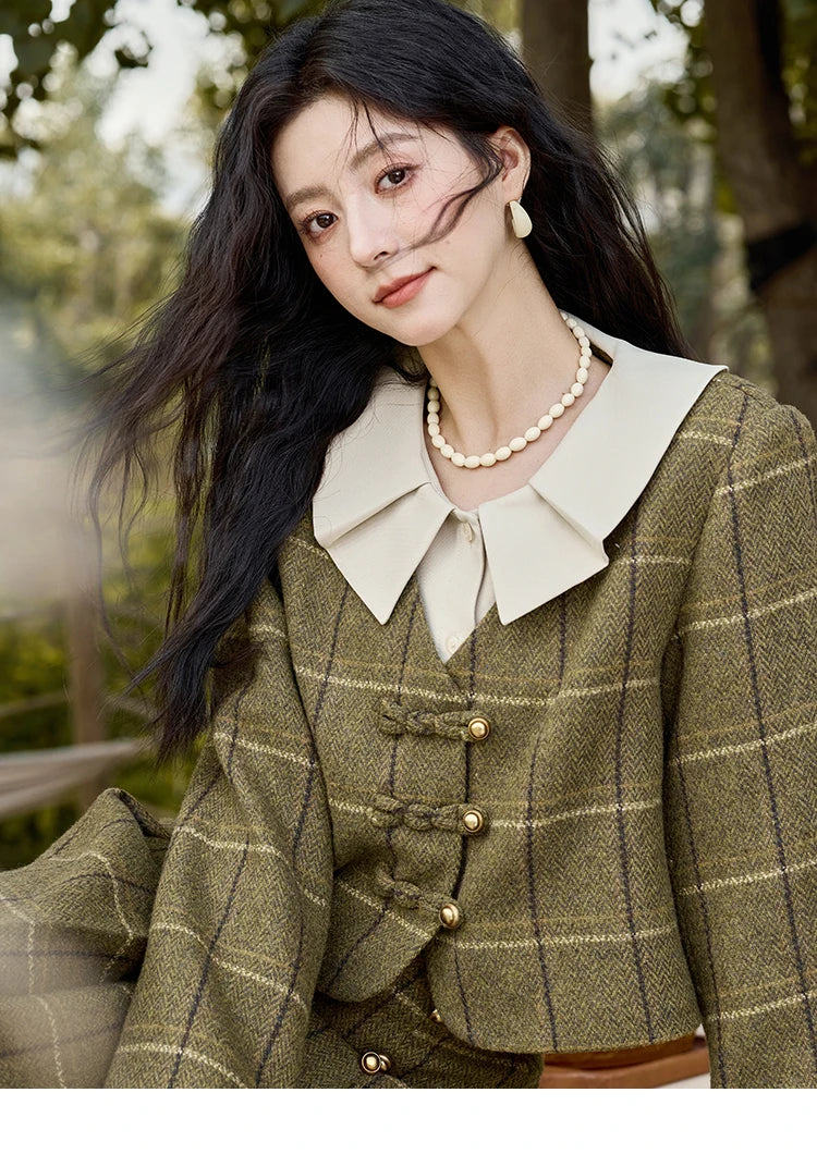 MISHOW Retro Plaid Tweed Jacket Short Skirt Separately Women 2024 Winter Doll Collar Jacket Pleated Mid Length Skirt MXD48W0469