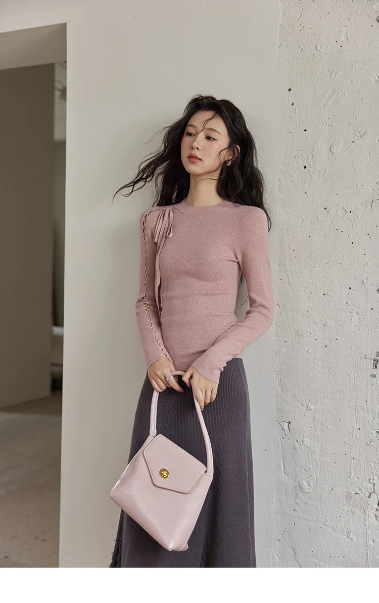 MISHOW Bottom Knit Sweater Women Fashion Hollow Tie Design Bottoming Shirt 2024 Fall New Warm Long-sleeved Slim Tops MXD45Z0766