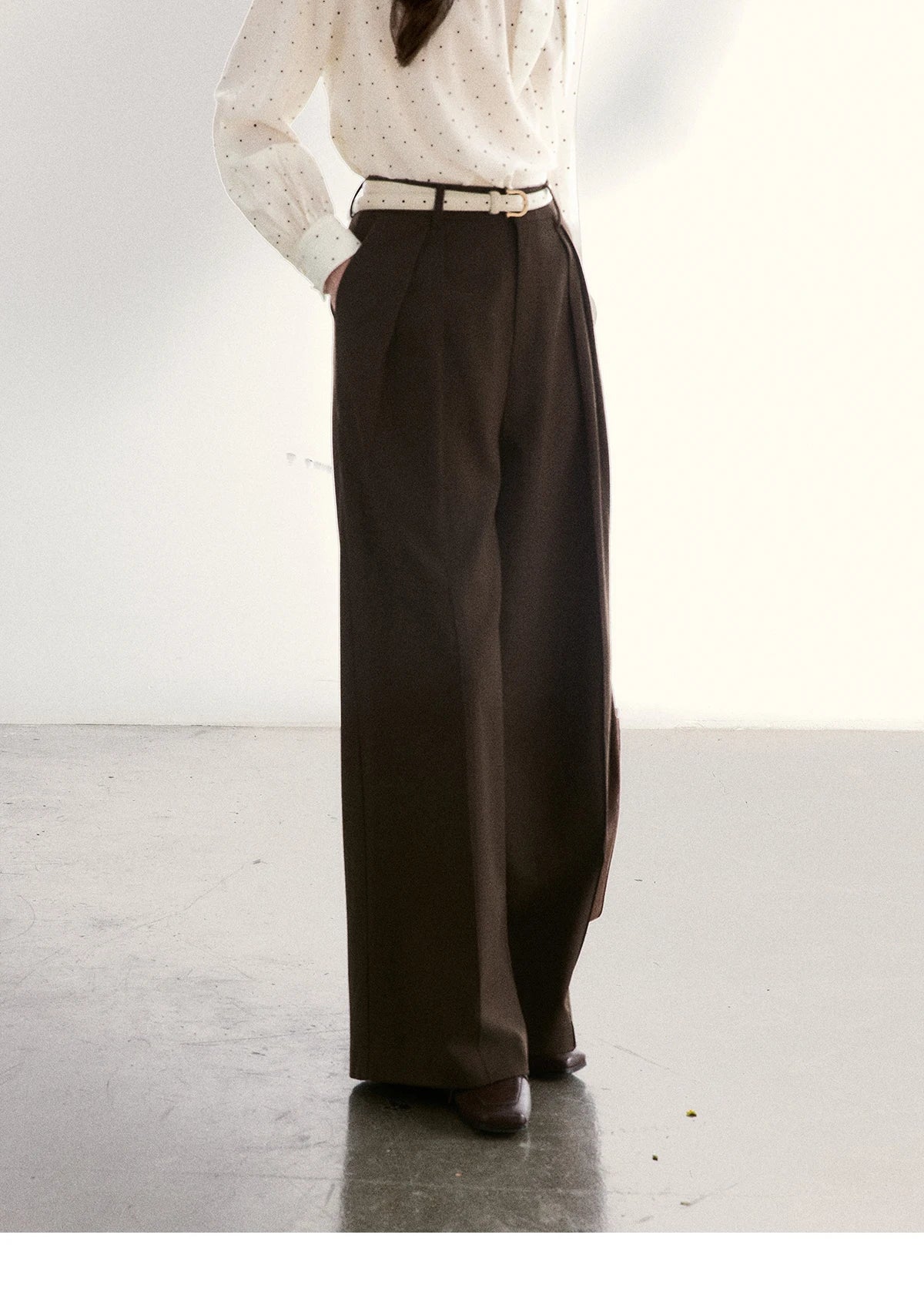 MISHOW Women's Dark Brown Wide Leg Pants 2026 Spring High Waist Pleated Pants Back Elastic Waist Casual Trousers MXF108K1010