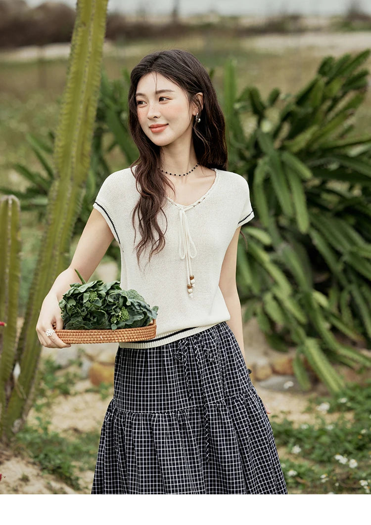 MISHOW Office Lady Summer Knitted Sweater V-neck Short Sleeve Solid Slimming Bead Design Pullover Female Lazy Tops MXE33Z1227