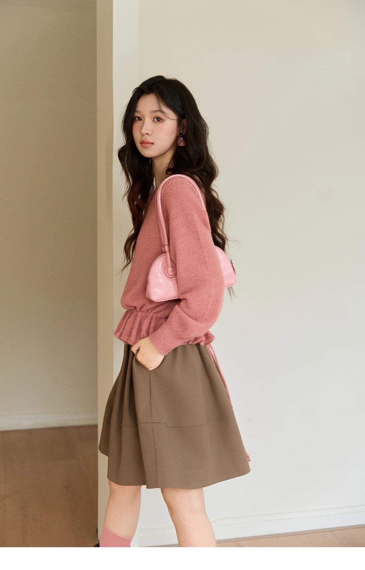 MISHOW Women's Pink Hollow-out Knitwear 2026 Spring Crew Neck Floral Embroidery Sweater Ruffled Hem Casual Loose Top MXE94Z2865