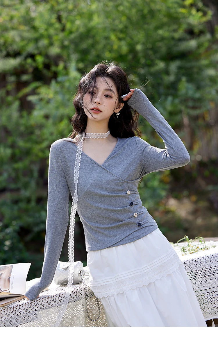 MISHOW Knitted Sweater Solid Color V-neck Long Sleeved Women Spring Summer New Fashion Elastic Slim Tshirt Tops Sweet MXE11Z1076