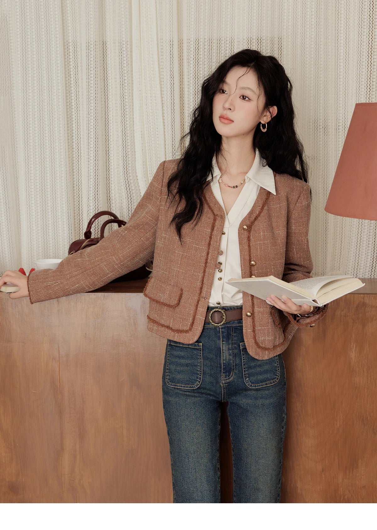 MISHOW Women's Long Sleeved Shirt 2024 Autumn French Minimalist Lapel V Neck Commuter Shirt Retro Button Office Lady MXD43C0306
