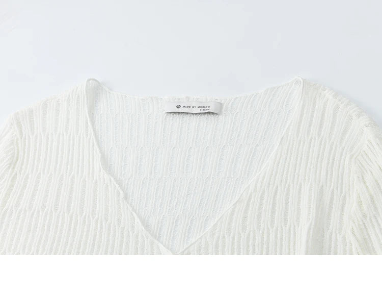 MISHOW Summer Casual Cardigan for Women 2025 New V-neck Long Sleeve Slim Knitted Cardigans Female Fashion White Tops MXE16Z1193