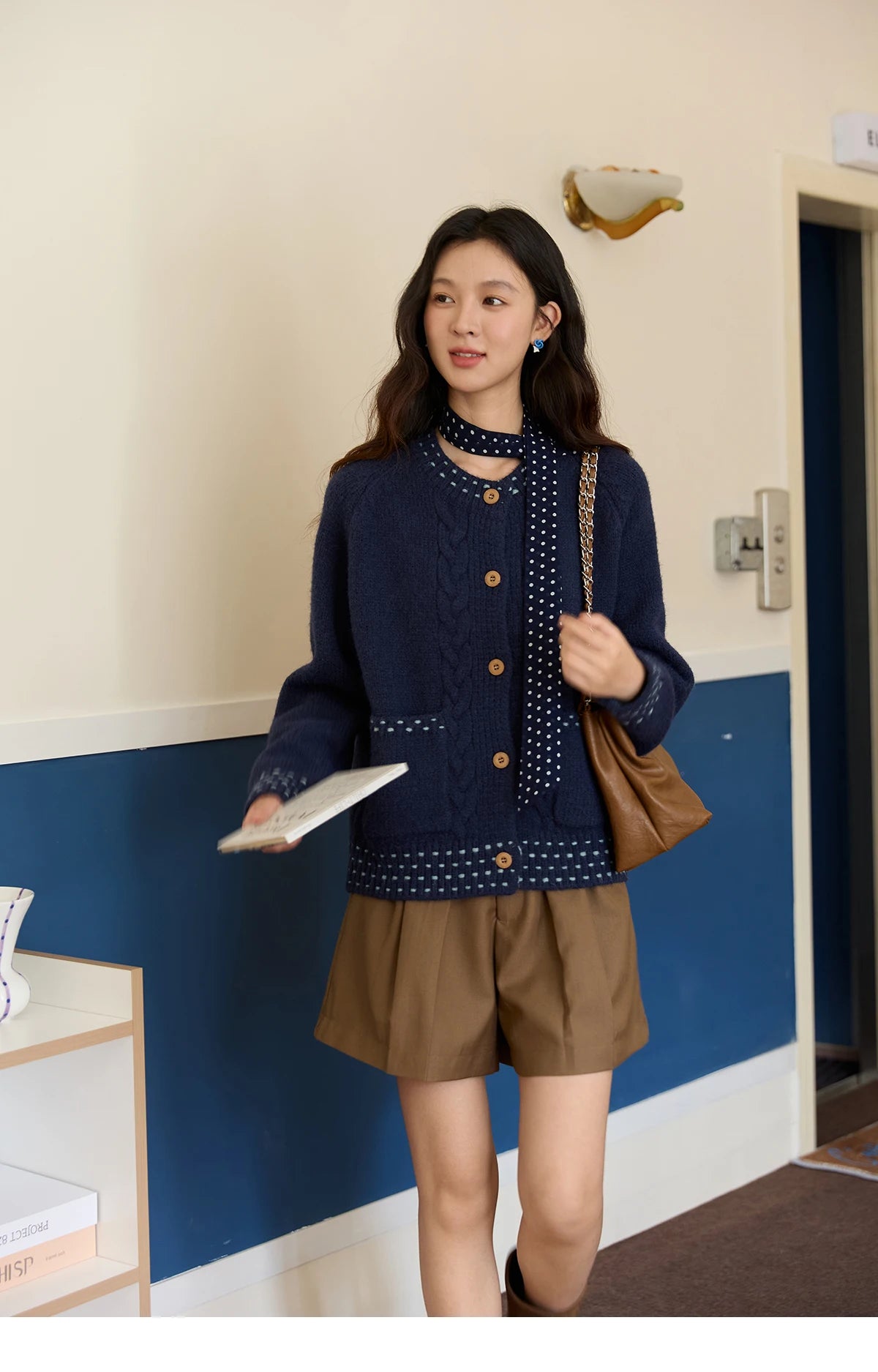 MISHOW Women's Cardigan 2025 Autumn Winter Yellow Cable Knit Cardigan Hand-Drawstring Design Commuter Short Jacket MXE47Z2566