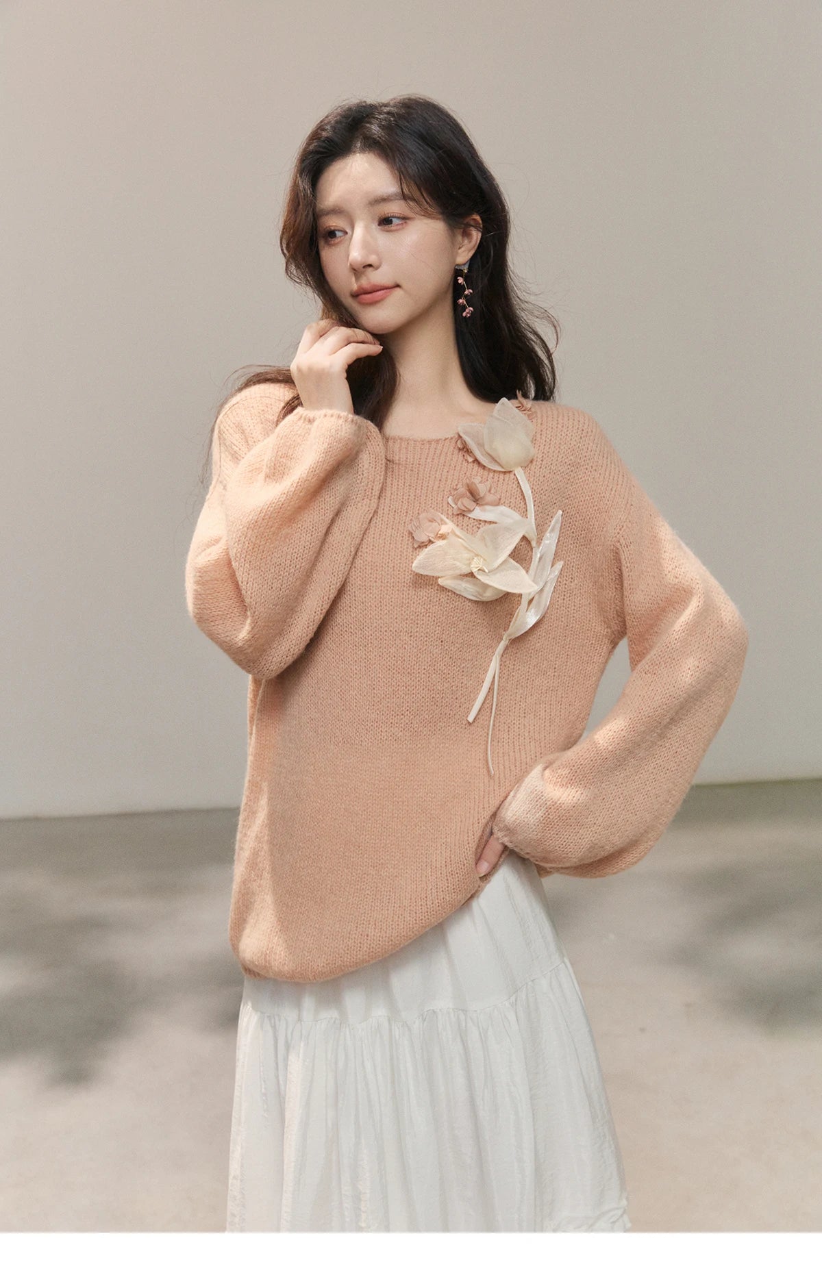 MISHOW 3D Floral Applique Crew Neck Knit Thin Sweater 2026 Spring Loose Casual Elegant Top Soft Pinkish Beige Sweater MXE47Z2649