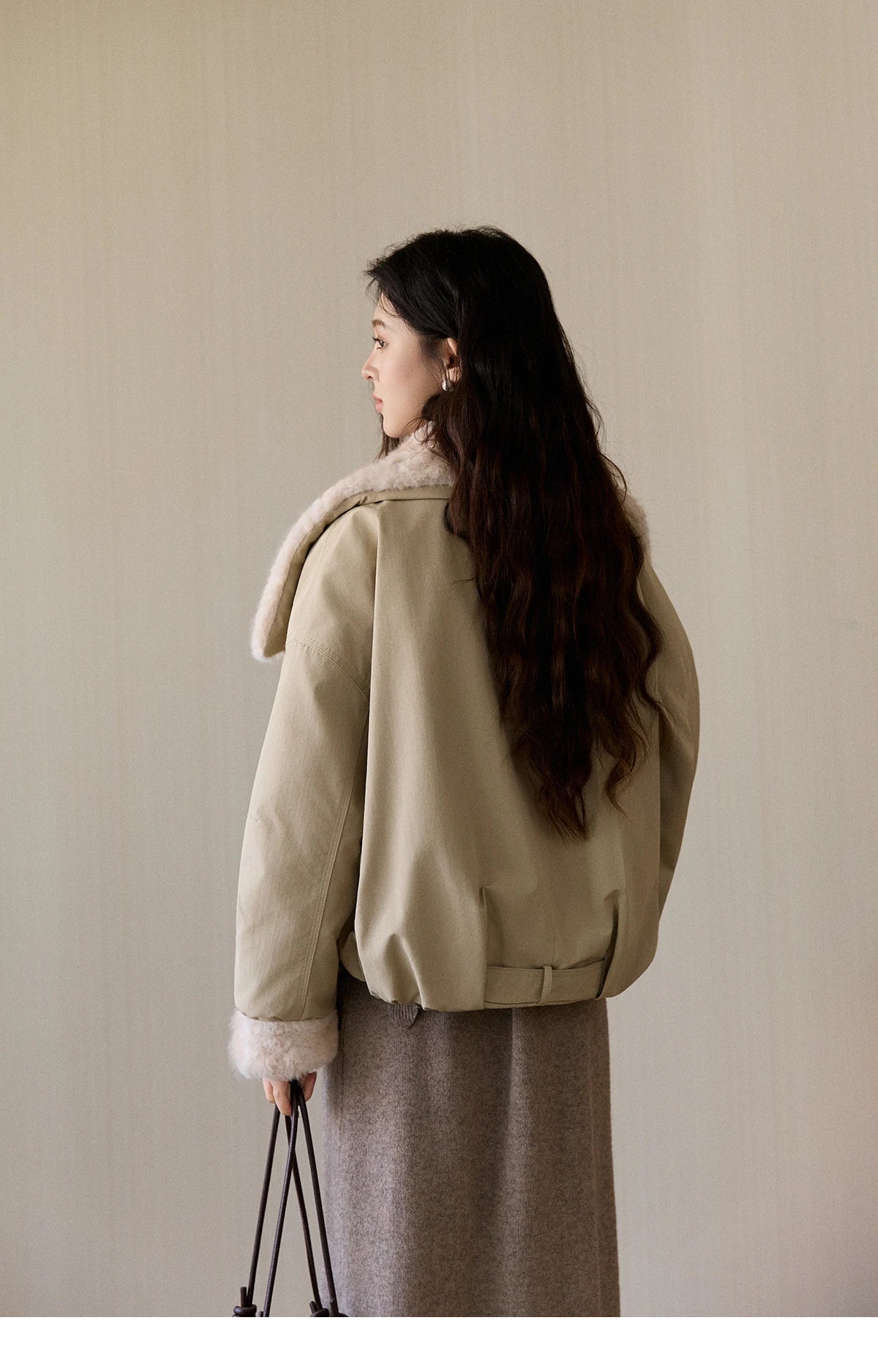 MISHOW Women's Parka Down Jacket Winter Large Lapel Fur Collar Horn Button Coat Thick Warm Loose Padded Outerwear MXE94W1046