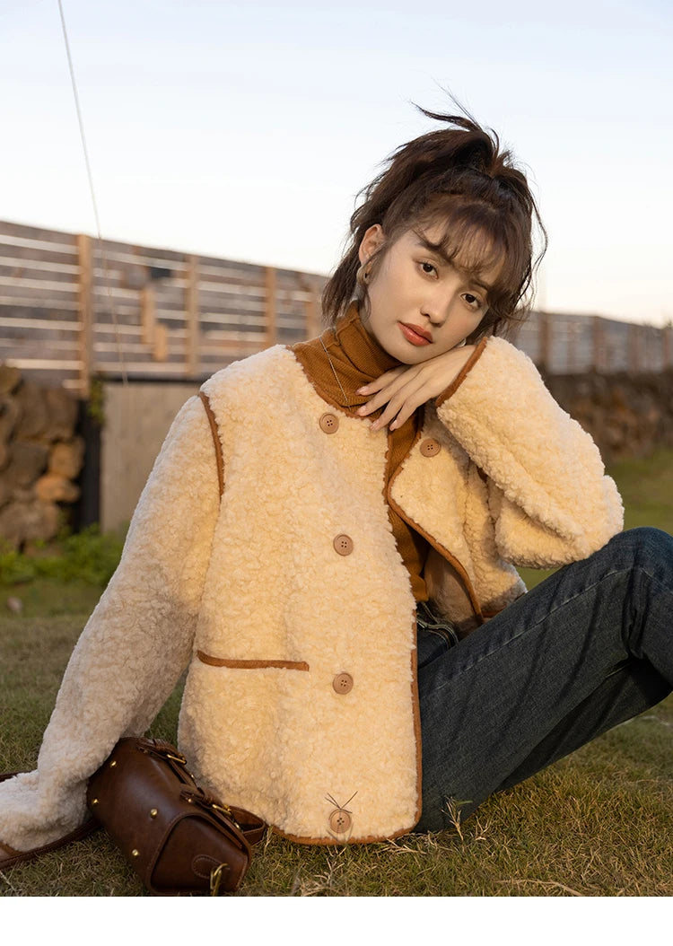 MISHOW Lamb Wool Coat 2023 Double Breasted Winter French Lambswool Jacket Women's Thick Warm Solid New Outerwears MXB45W0850