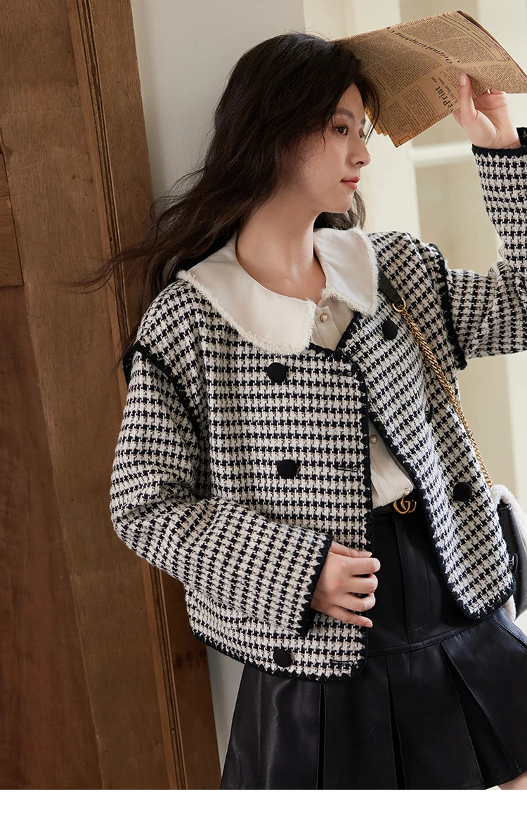 MISHOW Plaid Tweed Jacket Women Red Double Breasted Long Sleeve Tops 2024 Winter French Elegant Design Short Coat MXD56W0631