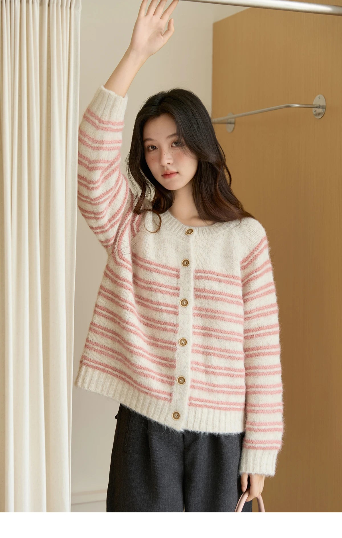 MISHOW Women's Pink Striped Cardigan 2025 Autumn Winter French Style Round Neck Wool Blended Sweater Loose Casual Top MXE49Z2615