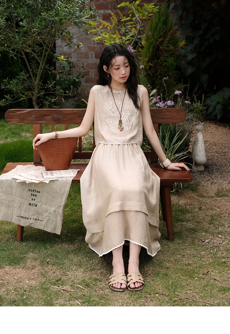 MISHOW Two-Piece Ladies Set 2025 Summer Hollow Out Embroidery Top Lace Spliced Elastic Waist Half Skirt Female Set MXE35T0594