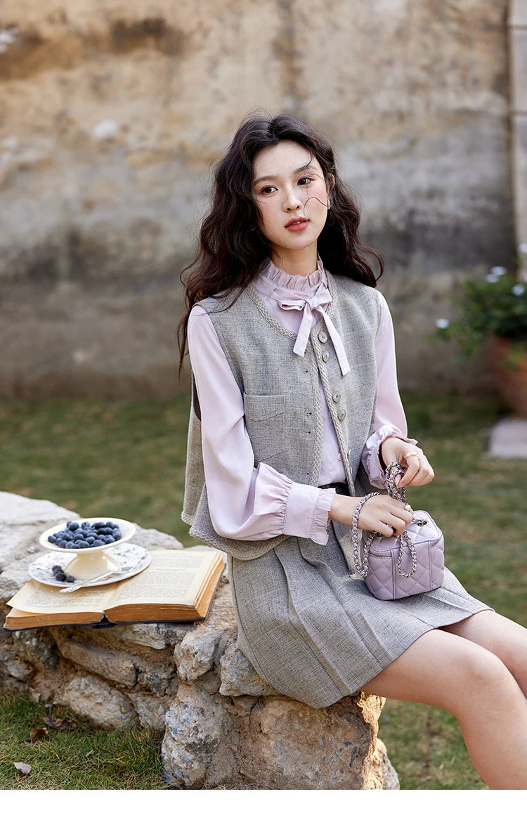 MISHOW Korean Woolen Texture Vest Short Skirt Separately Spring Outfit V-neck Vest Coats Slim A-line Pleated Skirts MXE13W0708