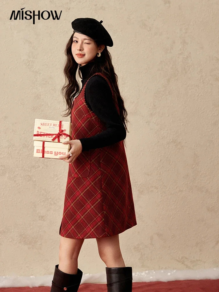 MISHOW Plaid Dress for Women Winter 2024 Contrasting Color Square Neck Plaid Dresses Woolen Sleeveless Vest Dress MXD58L2078